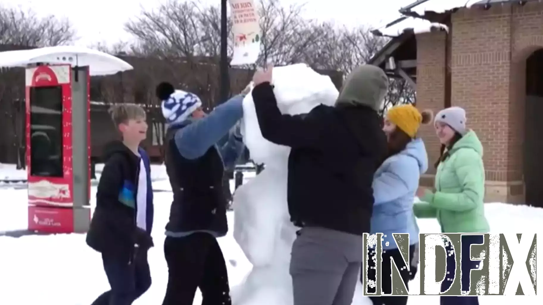 A Family Affair: Local Café Welcomes Snow Day Patrons