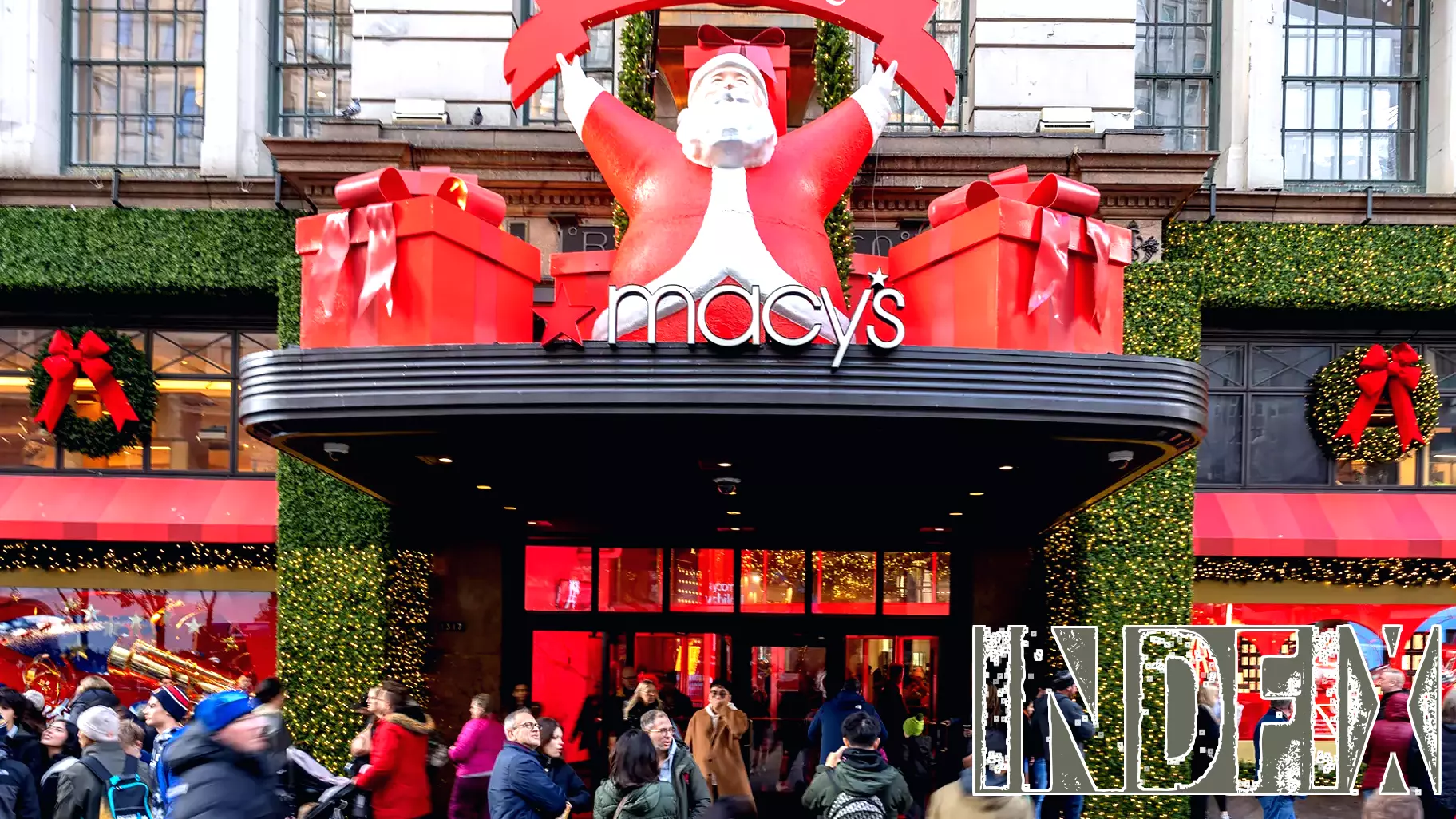 Strategies for Macy's Business Revival Amid Declining Shares